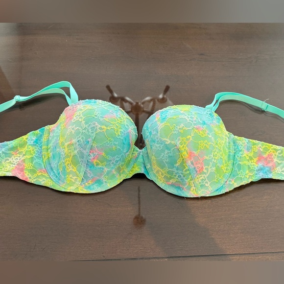 Victoria's Secret Other - Victoria's Secret Perfect Coverage Multicolor Tie-Dye Bra 36D Tropical Summer